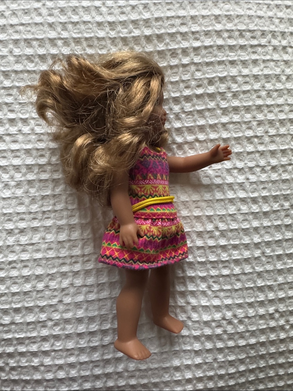 American Girl Mini Doll Lea Clark 6” GOTY 2016 Tropical Dress - Picture 3 of 6